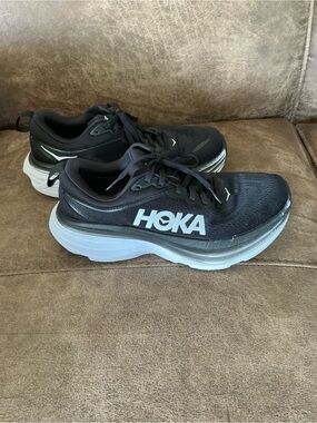 Women's Hoka Bondi 8 - size 7.5